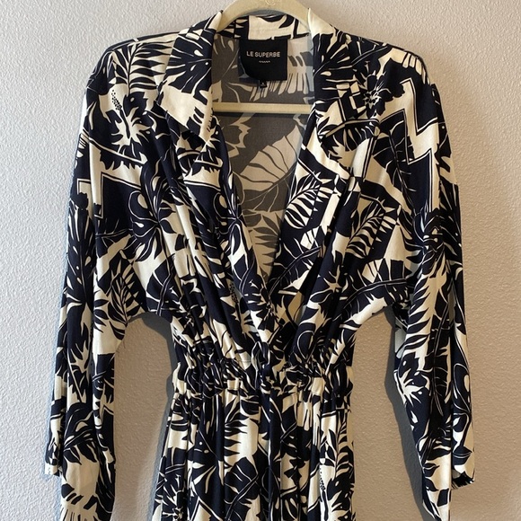 Le Superbe
Beach Club Palm Draped Mini Wrap Dress - Picture 3 of 7